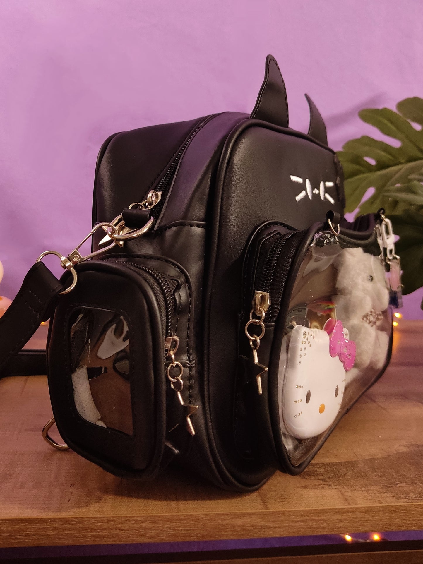 Sac Ita-Bag noir Chat Harajuku Y2K | Sac à Main Kawaii Personnalisable pour Pins & Peluches