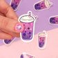 Sticker Vinyle Brillant Bubble Tea Flouffy - Perles Tapioca & Flouffy Flottants - Décoration Kawaii Originale Ada Stationery