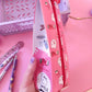 Trousse brique de lait rose motif fraise style kawaii pour le collège et lycée.