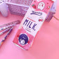Trousse d'école originale en forme de brique de lait fraise pour la rentrée.