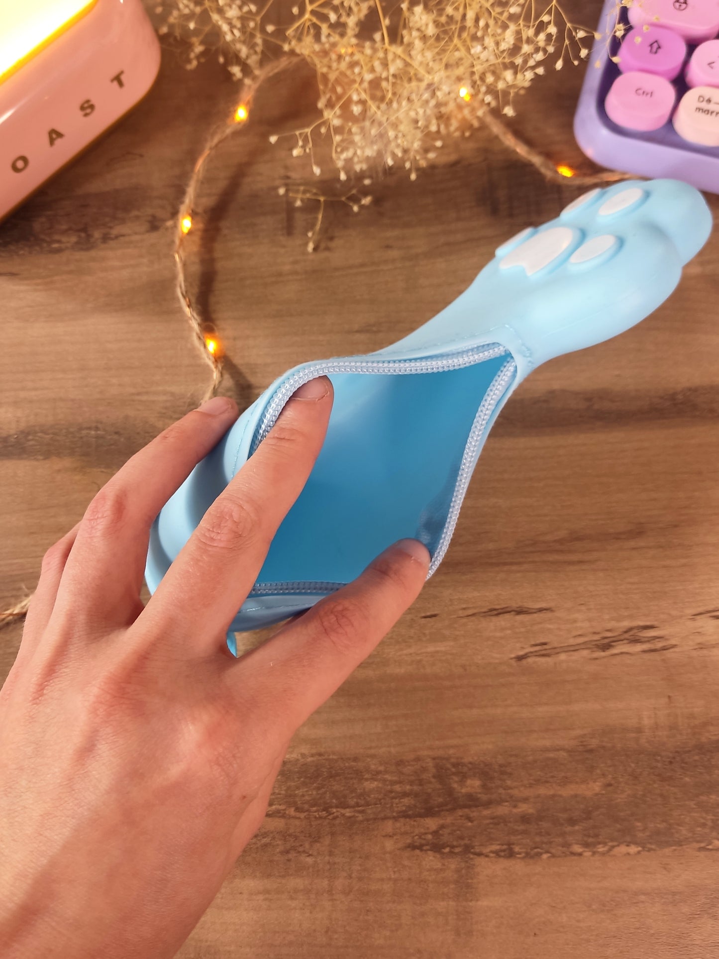 Trousse Patte de Chat en Silicone | Pochette Kawaii Originale | Étui à Crayons Doux & Mignon