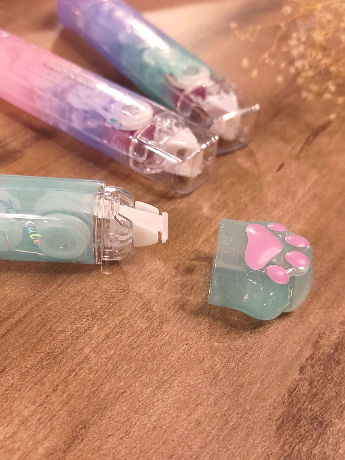 Crayon patte de chat 2-en-1 Typex et Colle Roller | Accessoire Bureau Pratique & Original